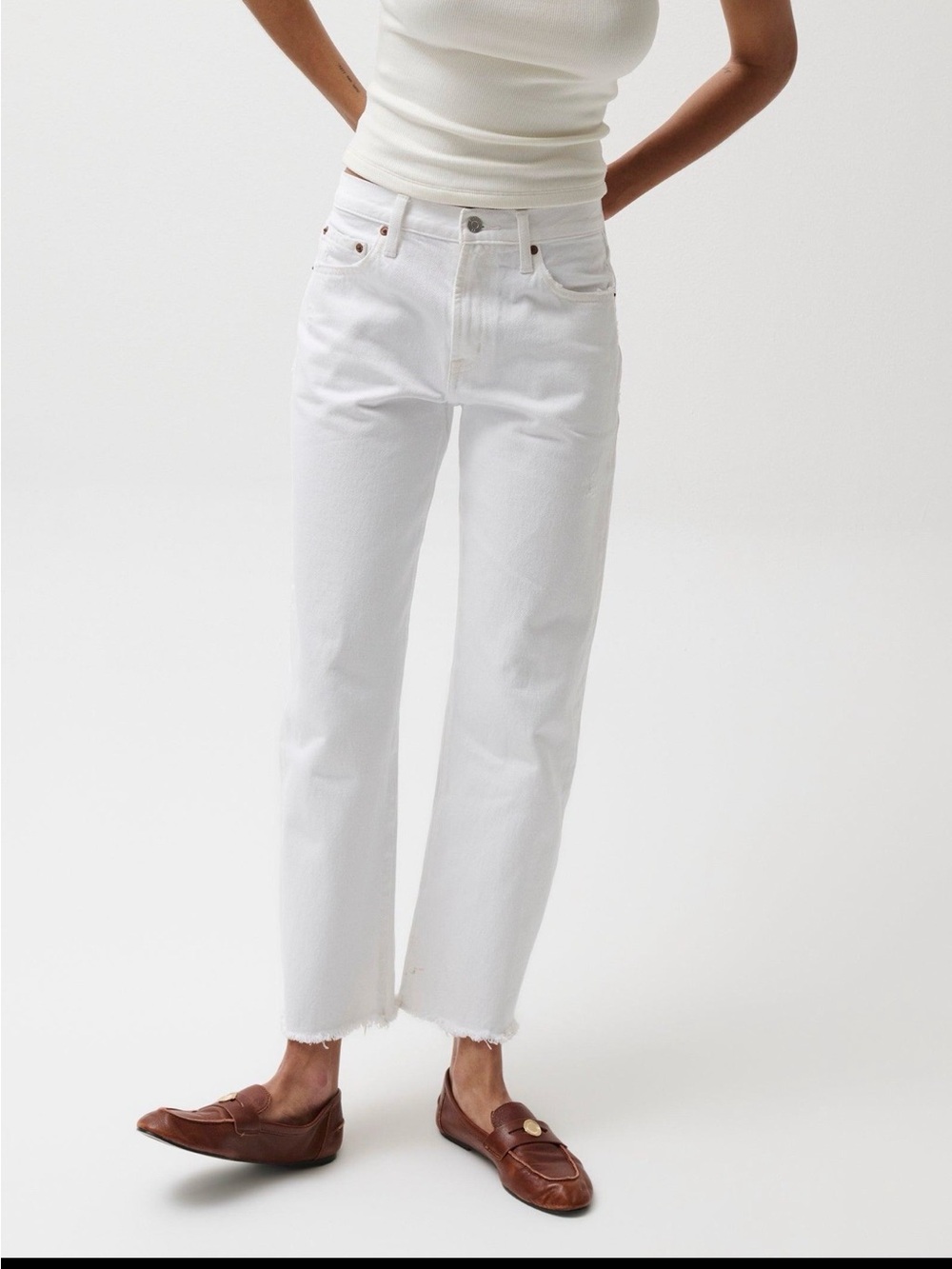 Pistola Lexi Mid Rise Bowed Straight Jean - size 25 | EEEUC